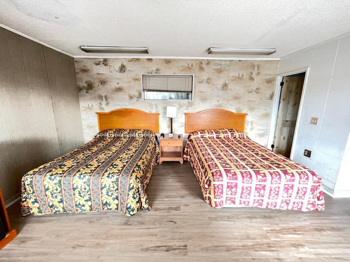Pinelodge Motel Baxley Экстерьер фото