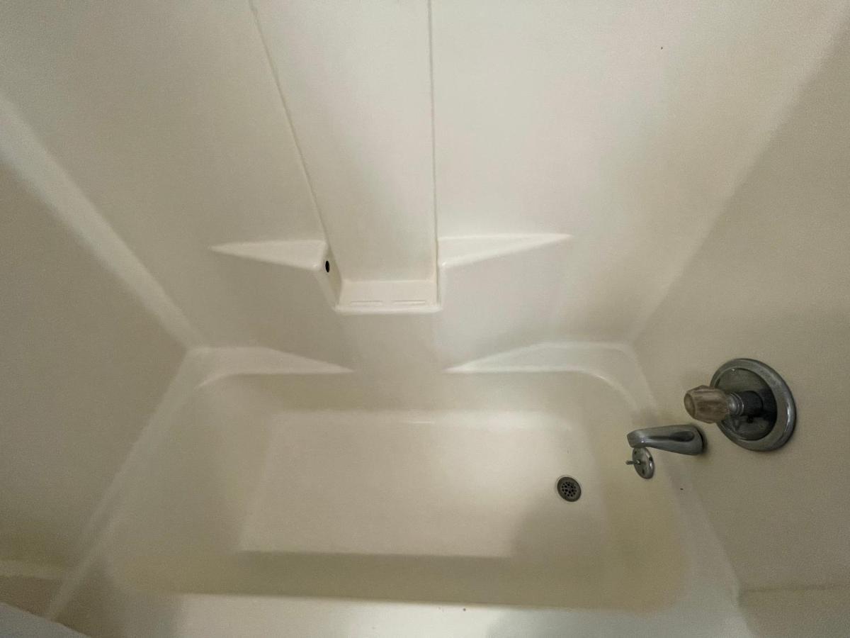 Pinelodge Motel Baxley Экстерьер фото