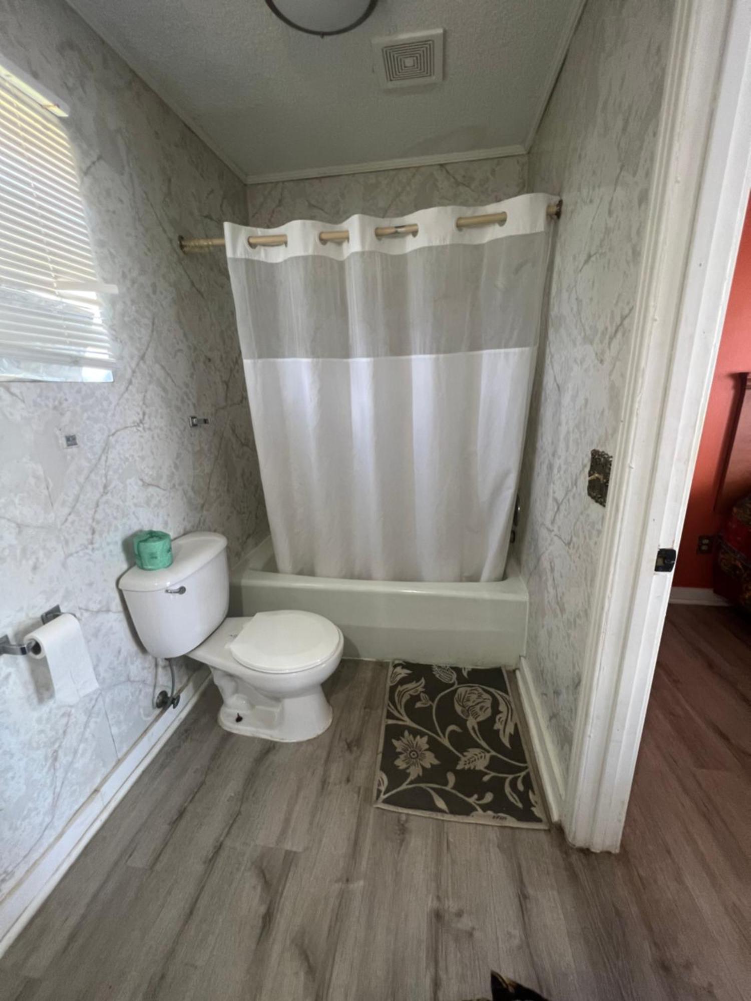 Pinelodge Motel Baxley Экстерьер фото